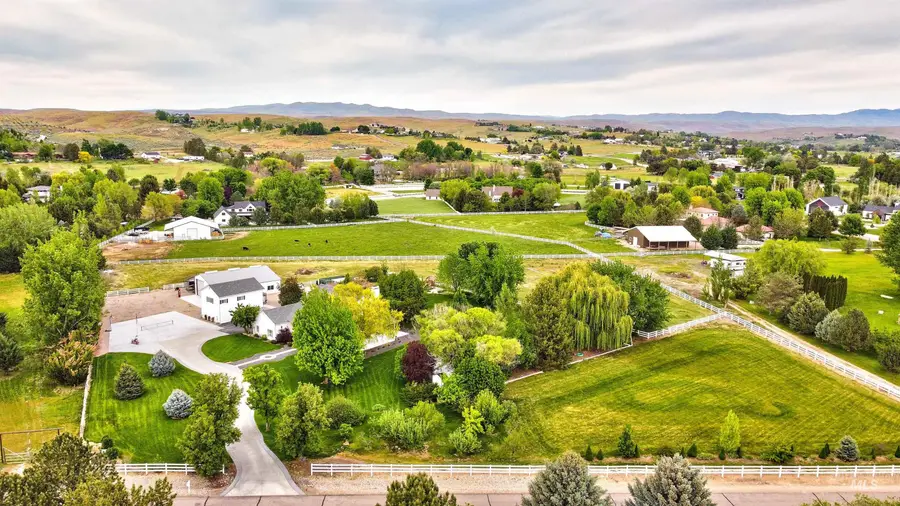 3552 W Deerfield Drive, Eagle, ID 83616 - #2