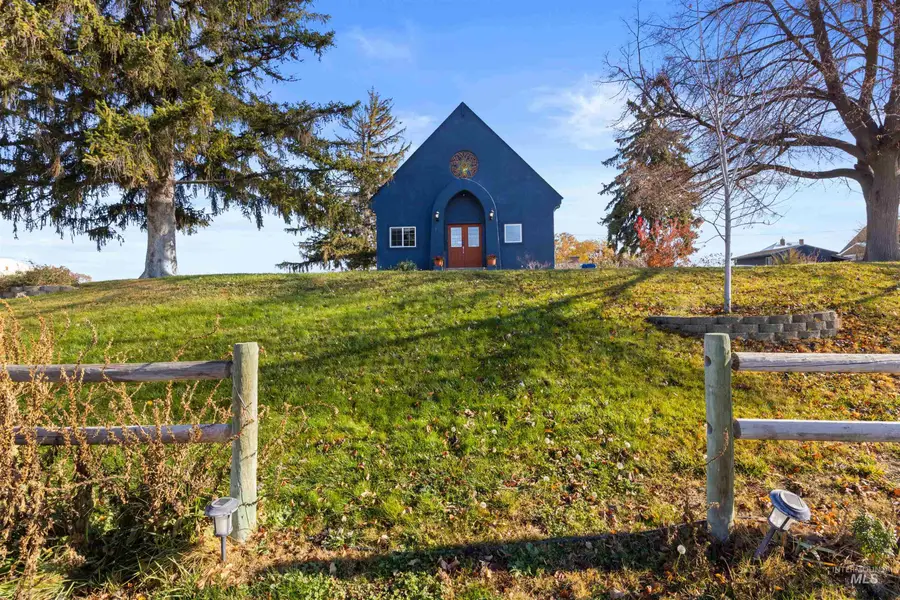 712 N 4th St, Parma, ID 83660 - #2