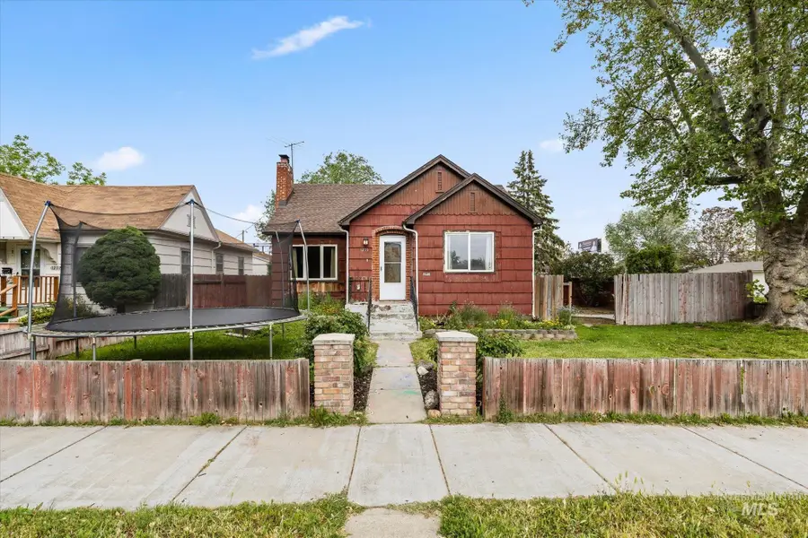 1203 13th Ave S, Nampa, ID 83651 - #2