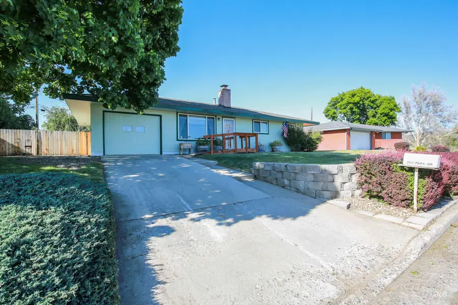 240 Park Drive, Weiser, ID 83672 - #2