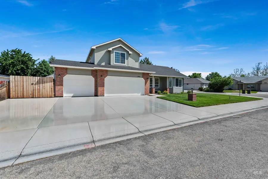 1986 E Griffon St, Meridian, ID 83642 - #2