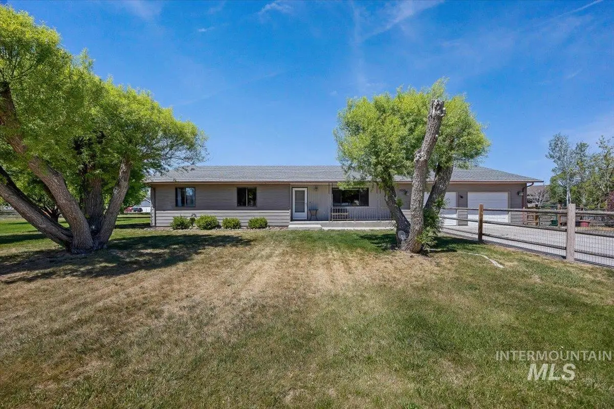 1030 Clear Creek Drive, Buhl, ID 83316 - #1
