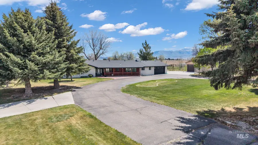 223 S Hwy 27, Burley, ID 83318 - #3
