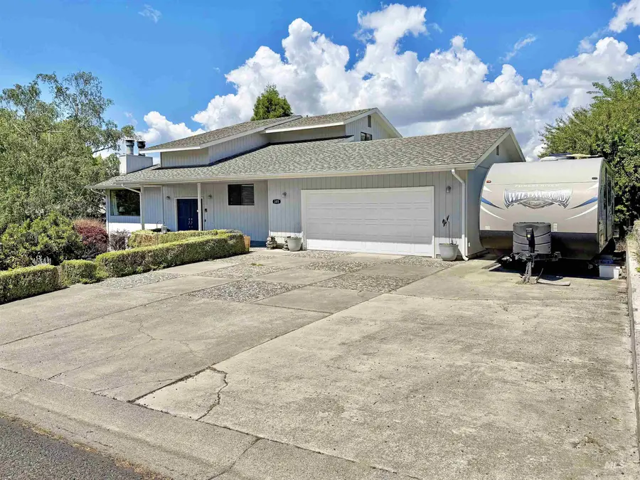 385 W Shiloh Drive, Lewiston, ID 83501 - #2