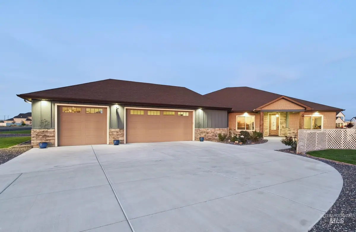377 Skyline Dr, Rupert, ID 83350 - #1
