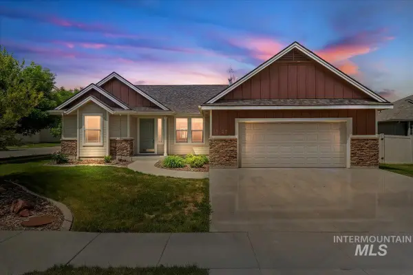 1927 S Sandcrest Drive, Nampa, ID 83686