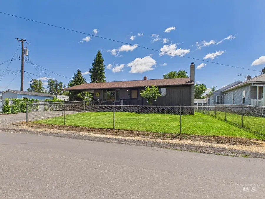 920 Vista Ave, Lewiston, ID 83501 - #2