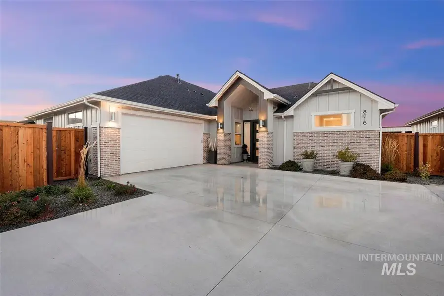 8416 W Meltwater Ln, Eagle, ID 83616 - #2