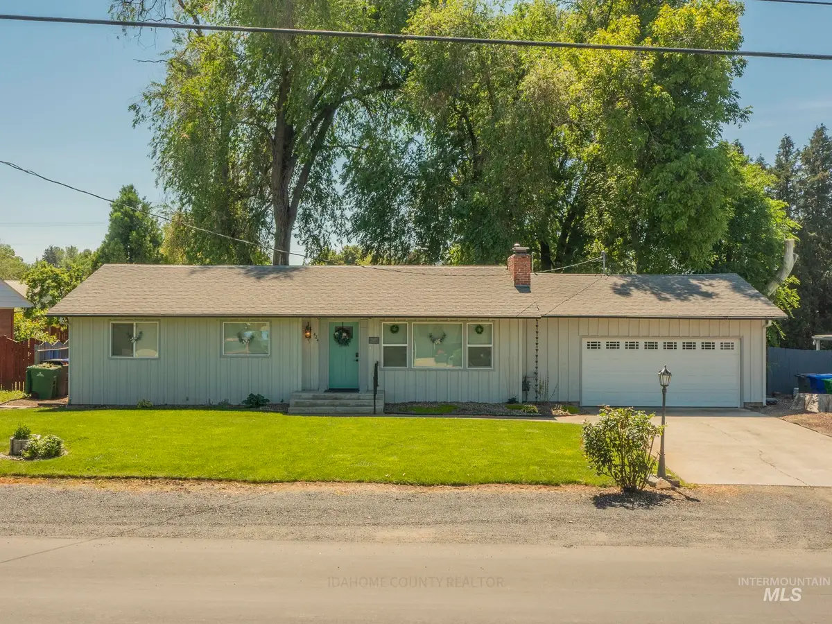 424 Linden Drive, Lewiston, ID 83501 - #1