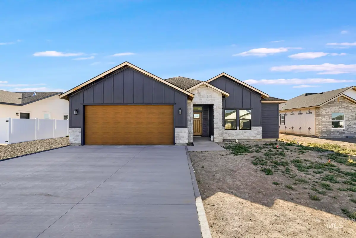 2006 Regan St, Jerome, ID 83338 - #1