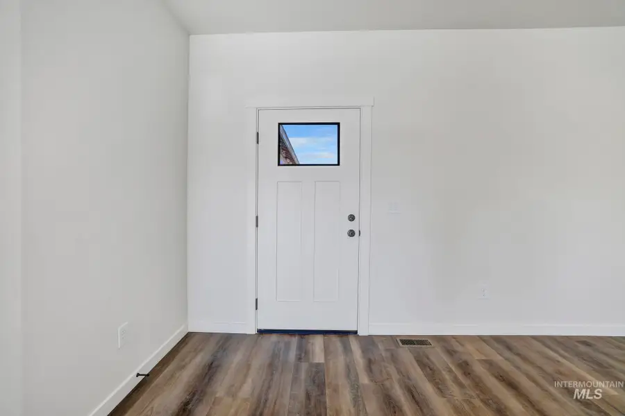 2010 Regan St, Jerome, ID 83338 - #2