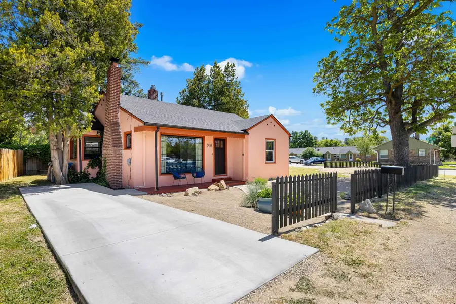 800 S Robert St, Boise, ID 83705 - #3