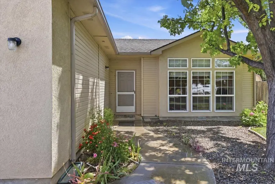1220 Amber Pl, Nampa, ID 83651 - #3