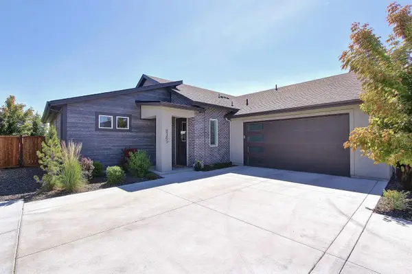 8369 W Meltwater Lane, Eagle, ID 83616