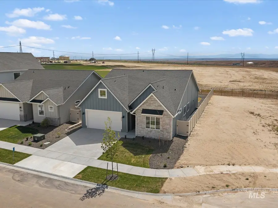 355 S Bumper Way, Boise, ID 83716 - #2