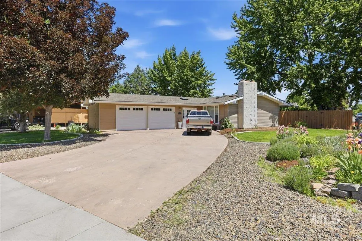 2714 South Columbus, Boise, ID 83705 - #1