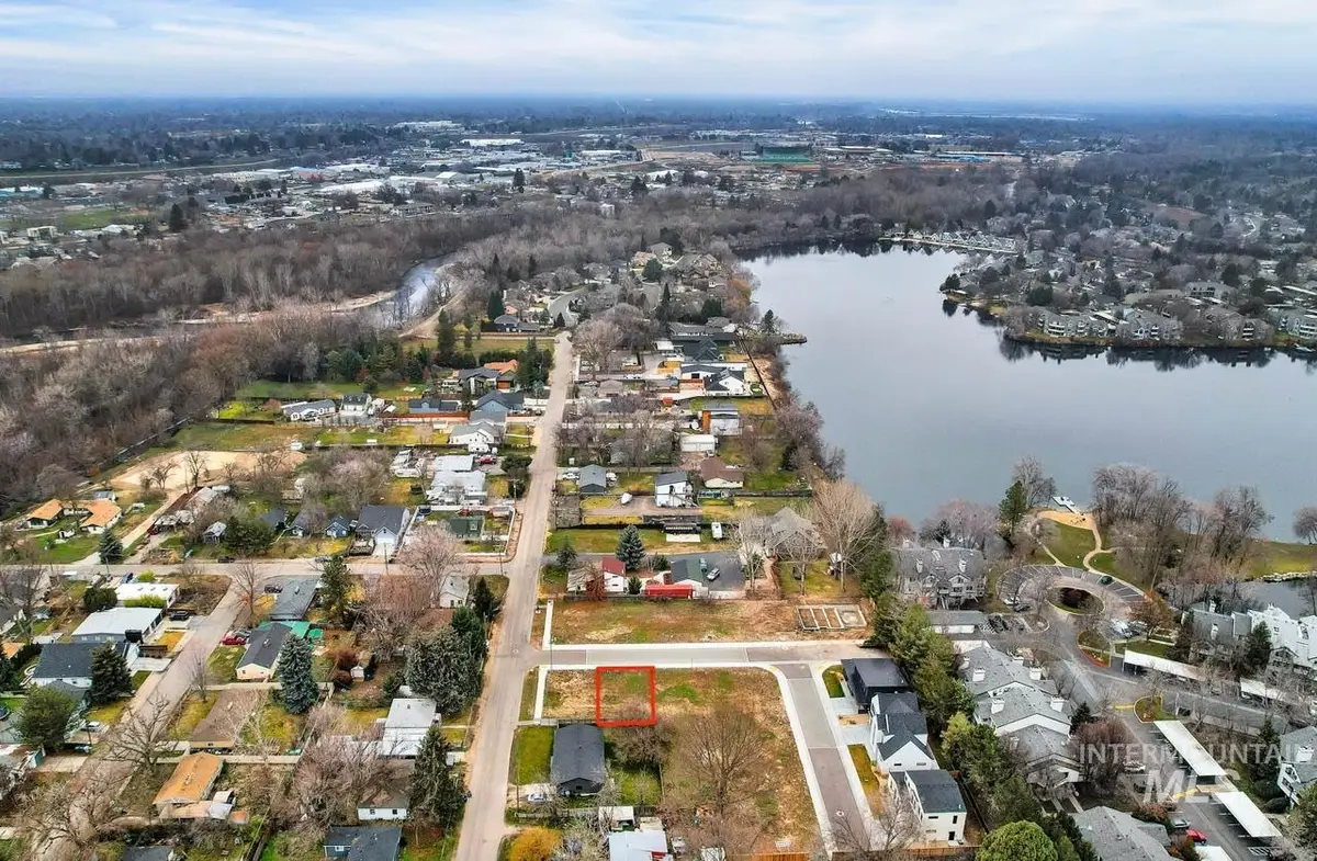 3018 N Water Run, Boise, ID 83703 - #1