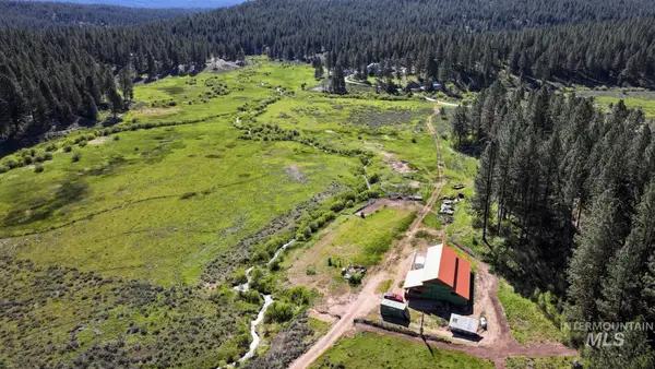 25 Canyon Creek Road, Idaho City, ID 83631