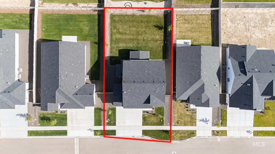 5318 E Grizzly, Nampa, ID 83687 - #3