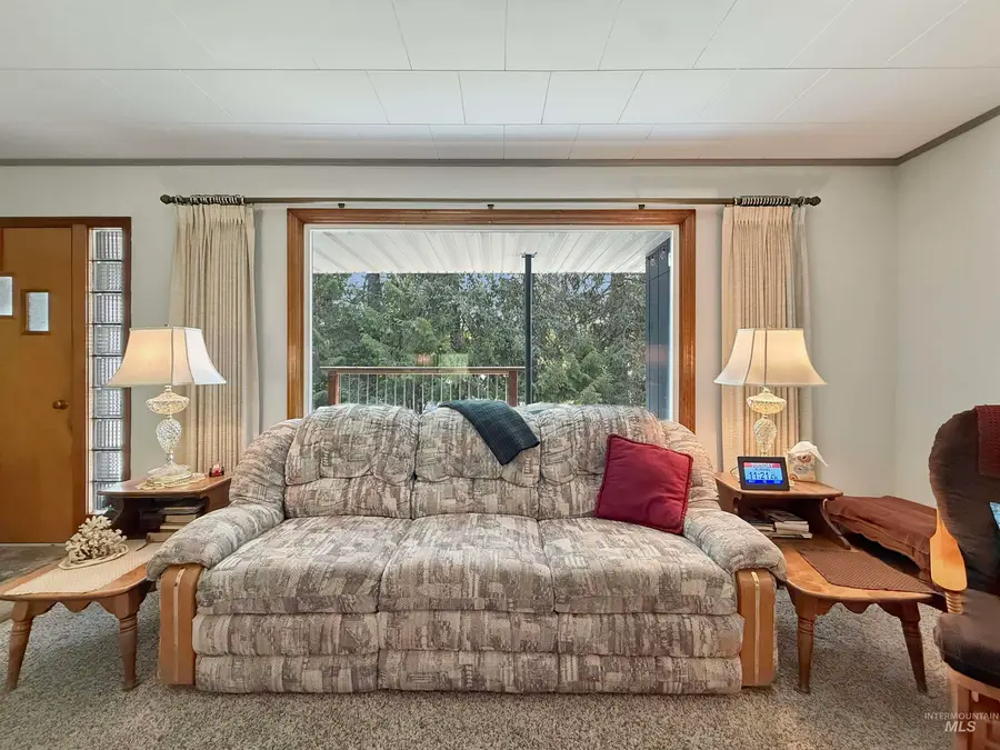 105 2nd Ave, Deary, ID 83823 - #3