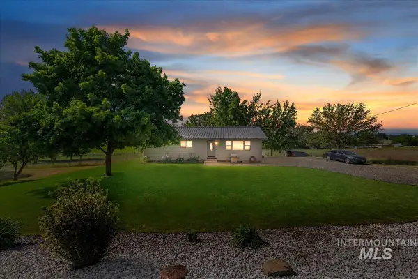 6323 Foothill Rd, Star, ID 83669
