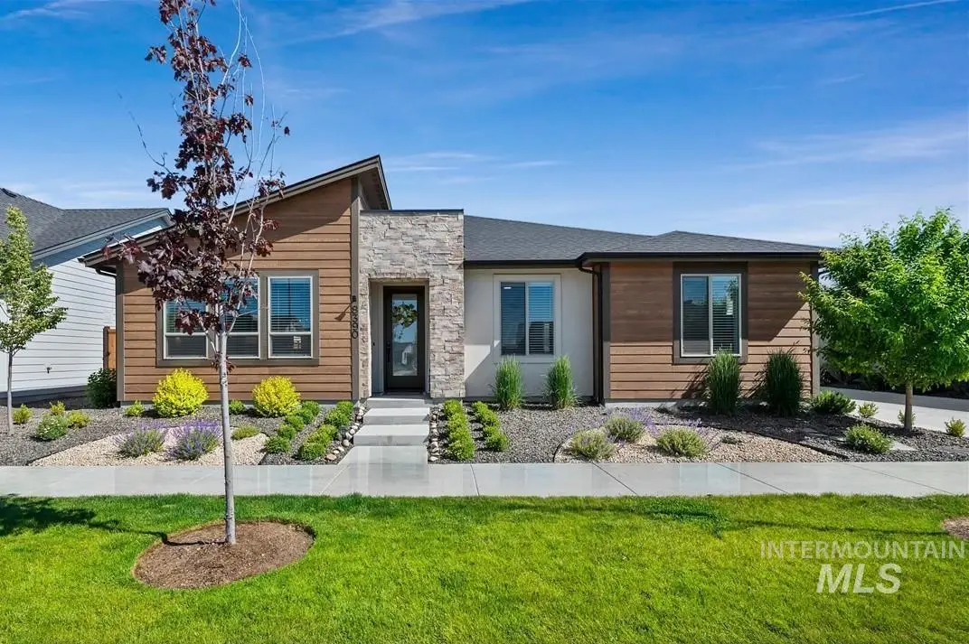8390 W Meltwater Ln, Eagle, ID 83616 - #1