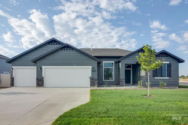 8286 E Cool River Lp, Nampa, ID 83687