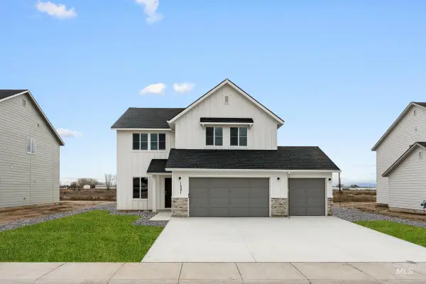 7139 E Marble Springs Dr, Nampa, ID 83687