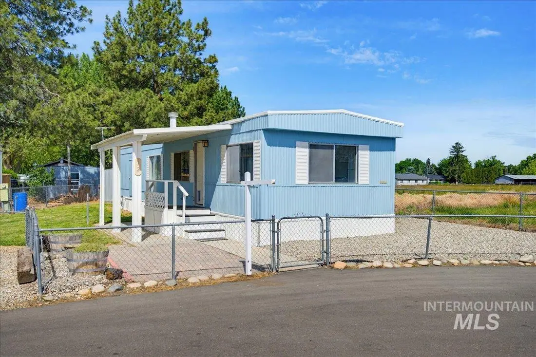 1600 E Main St #12, Emmett, ID 83617 - #1