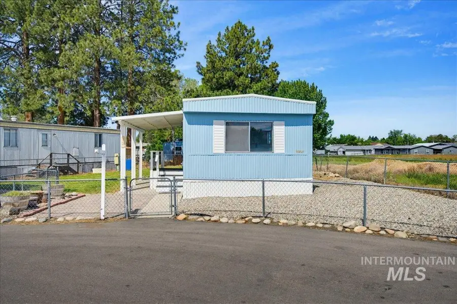 1600 E Main St #12, Emmett, ID 83617 - #2