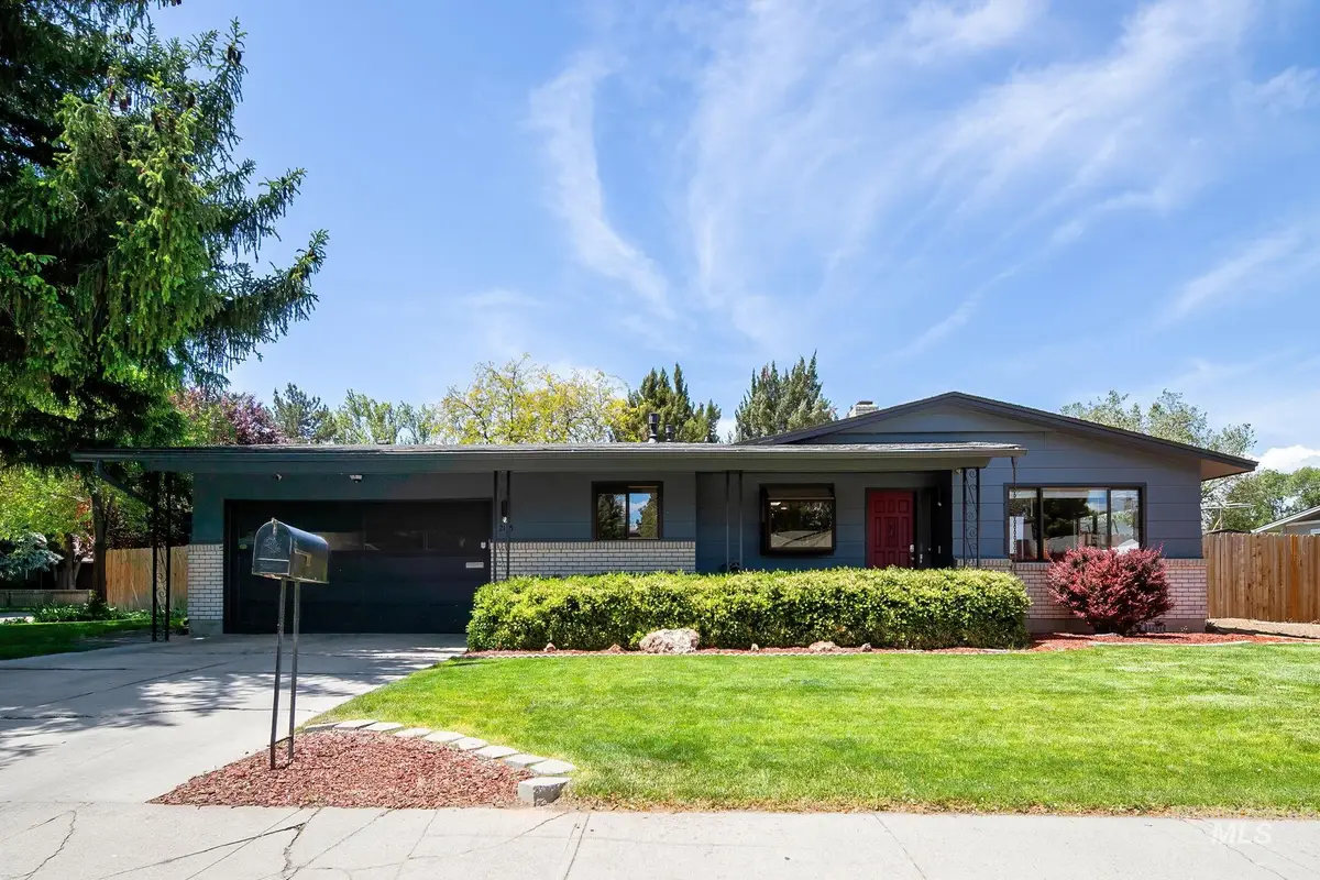 2135 N Dalton Ave, Boise, ID 83704 - #1