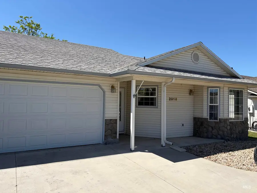2918 Airport Ave, Caldwell, ID 83605 - #2