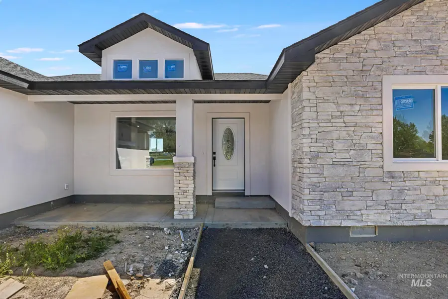 620 N Park St, Dietrich, ID 83324 - #3