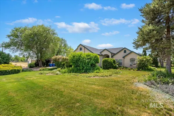 1807 S Linder Rd, Meridian, ID 83642