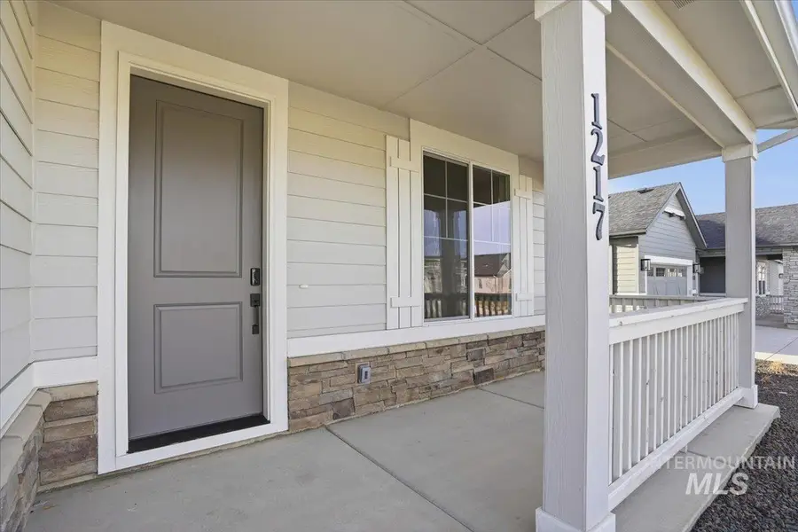 3807 S Anise Ave, Nampa, ID 83686 - #2