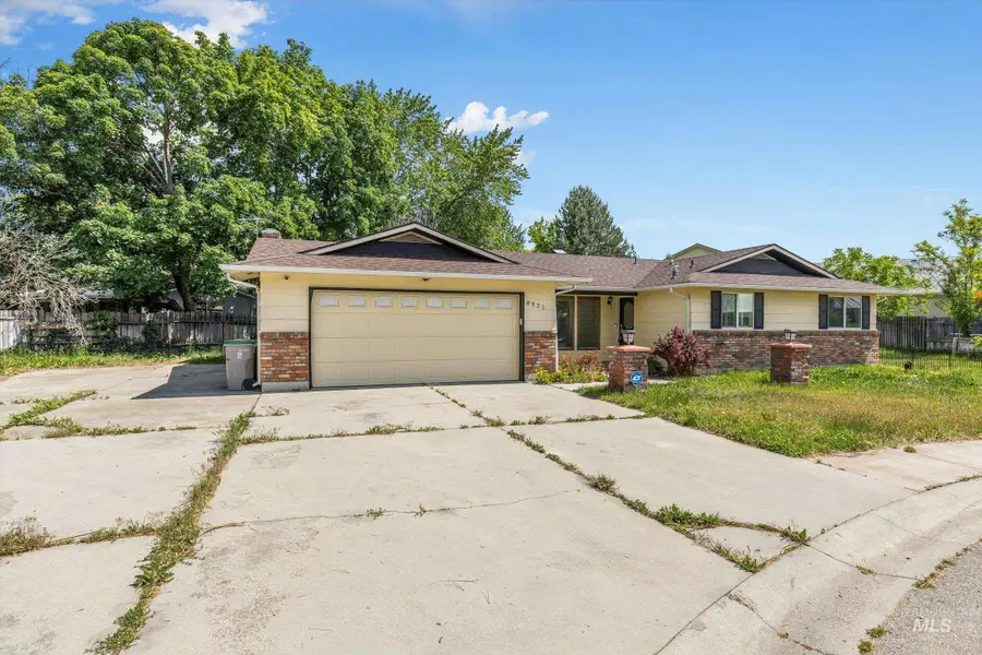 8921 W Sunflower Court, Boise, ID 83704 - #2