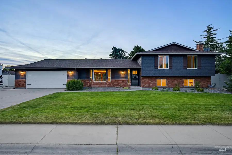 11800 W Reutzel Dr, Boise, ID 83709 - #3