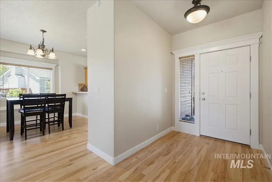 1629 N Gold Falls, Meridian, ID 83646 - #3