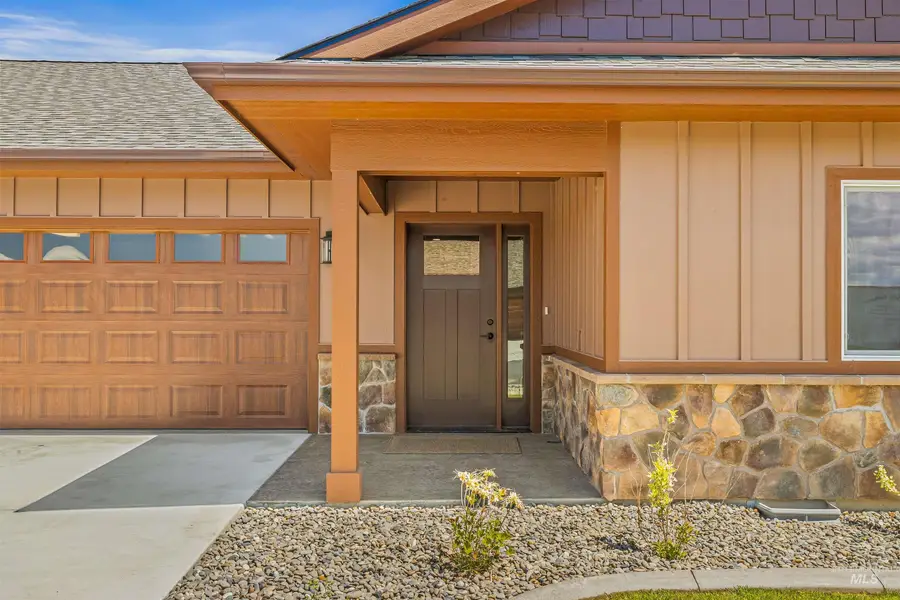 332 Park Dr, Lewiston, ID 83501 - #2