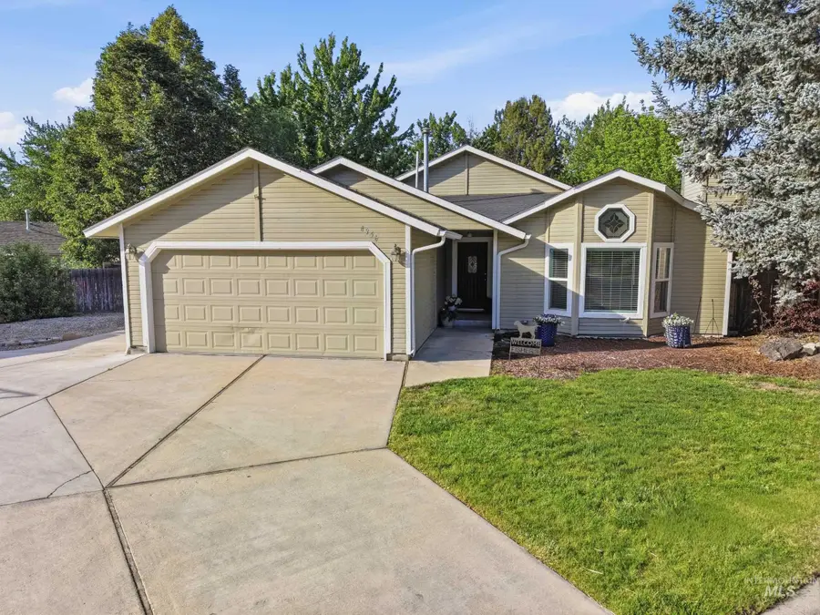 4956 W Shalecrest Ct, Boise, ID 83703 - #2