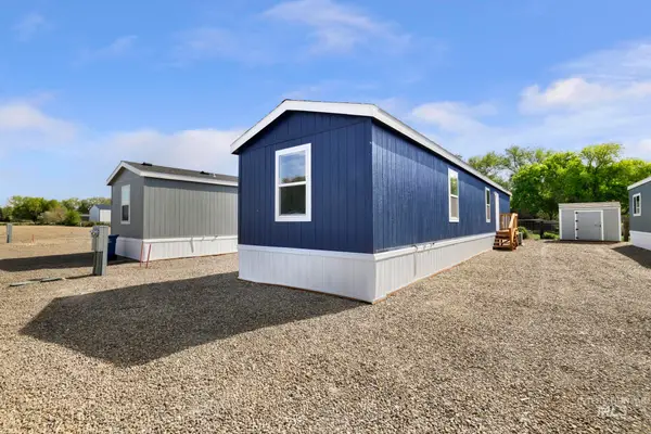 370 W 12th S #24, Mountain Home, ID 83647