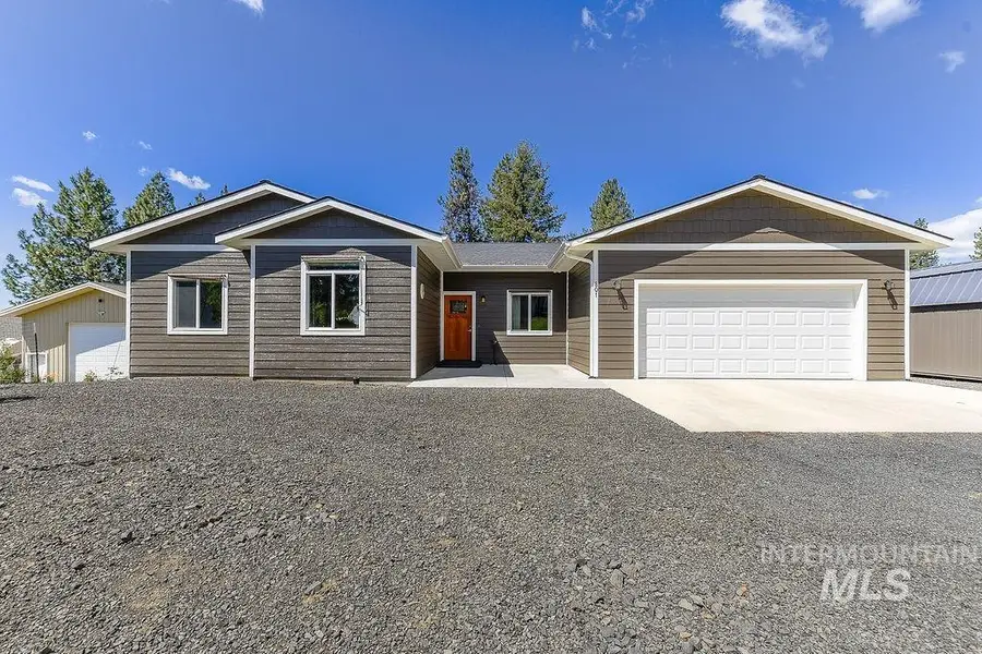 801 Washington St., Deary, ID 83823 - #3