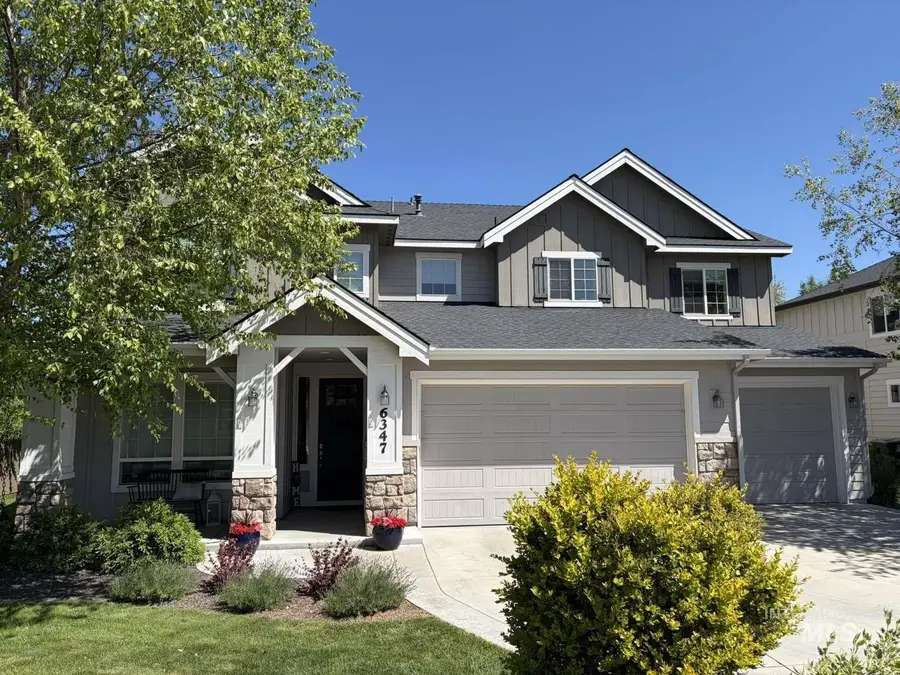 6347 N Sweet Valley Pl, Meridian, ID 83646 - #2