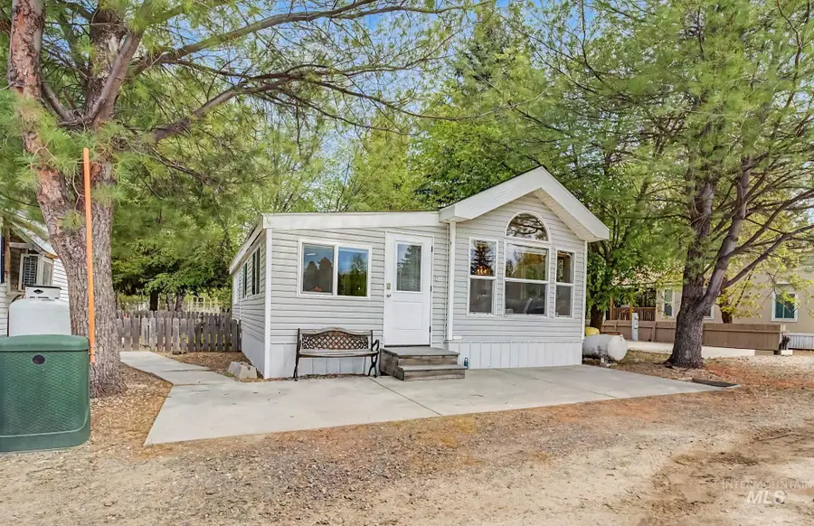 514 Sawyer St #H25, Cascade, ID 83611 - #2