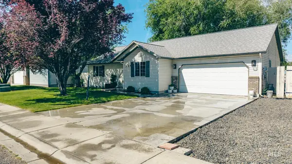 119 Silver Sage Pl, Homedale, ID 83628