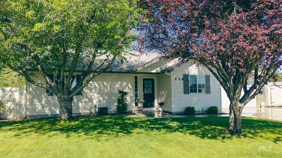 119 Silver Sage Pl, Homedale, ID 83628 - #2