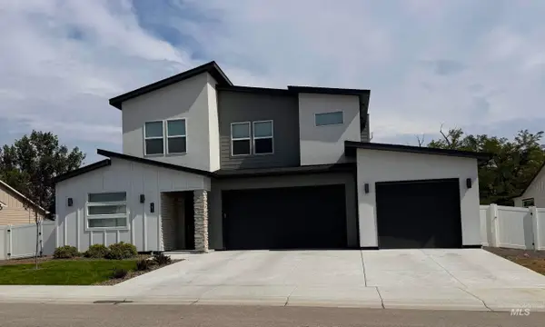 191 S Fuji Avenue, Emmett, ID 83617