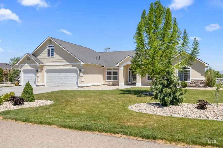 1424 S Secretariat Way, Nampa, ID 83686 - #2