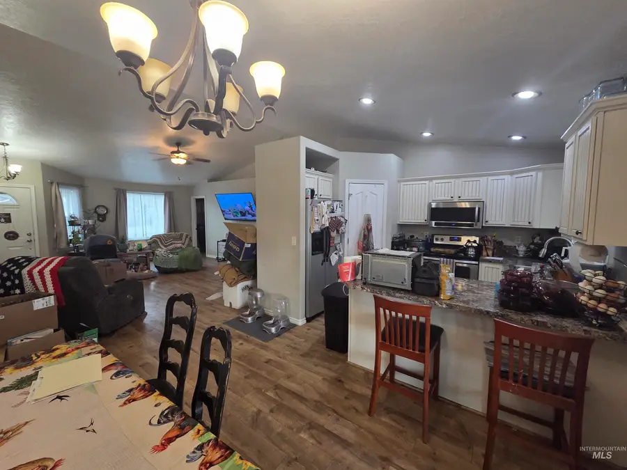 7 S Honey, Nampa, ID 83687 - #3