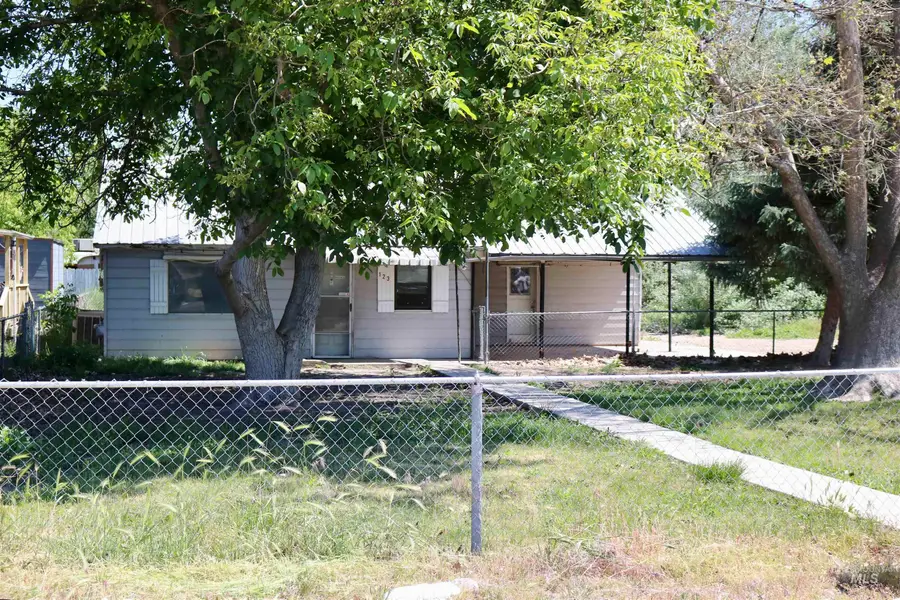 123 Ithaca, Caldwell, ID 83605 - #2